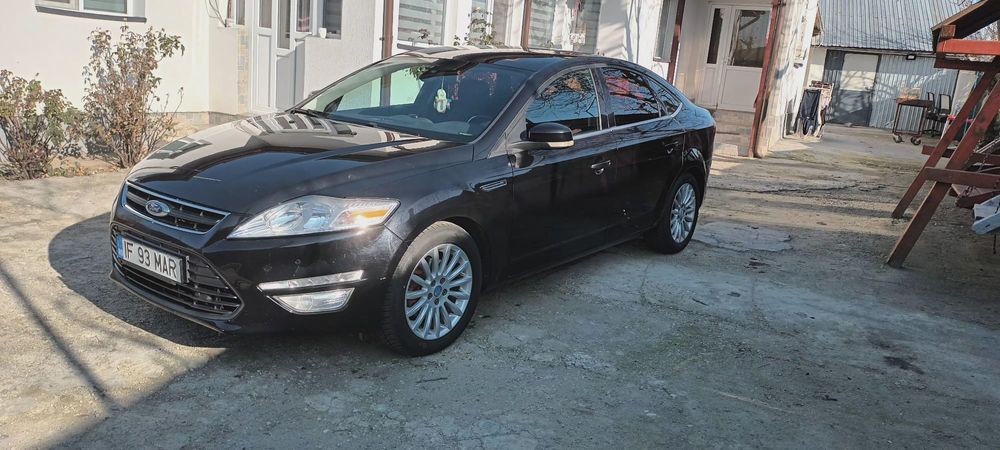 Vând Ford Mondeo 2.0