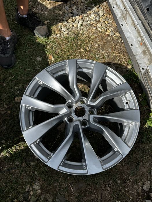 Jantă  r 19.tesla model 3.cod:1344222-00-C.