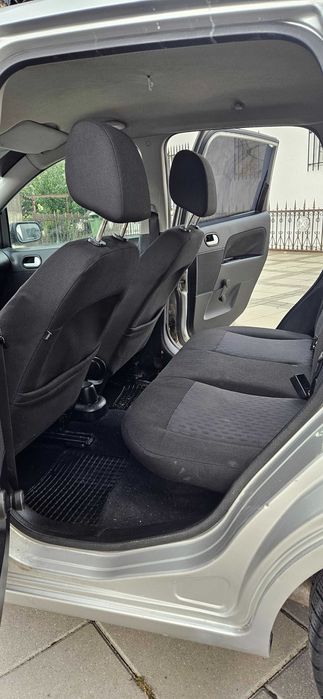 FORD Fiesta 2006 — imagine 5