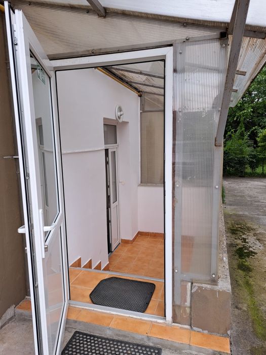 Inchiriez apartament 2 camere