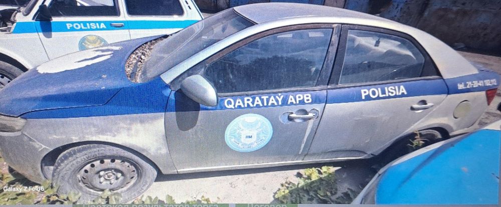 Киа церато машина.