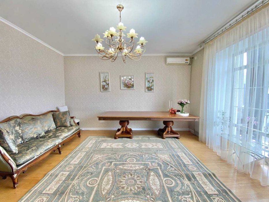 4-комнатная квартира · 130 м²