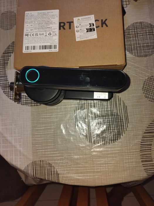 Смарт дръжка за врата