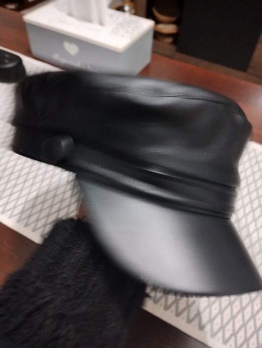 Șapcă  elegantă  neagra