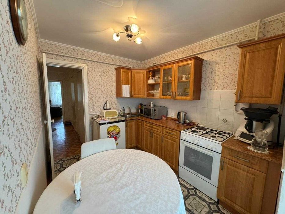 Продам 3-комн квартиру, Ажар, 2 этаж