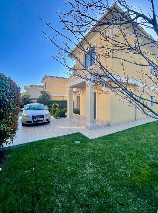 Продава се Къща в Поморие - 144 кв.м за 2084 €/кв.м - Снимка #1