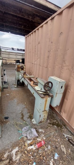 Токарный станок.