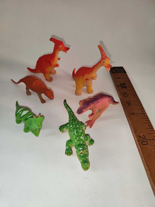 Динозавры разные
