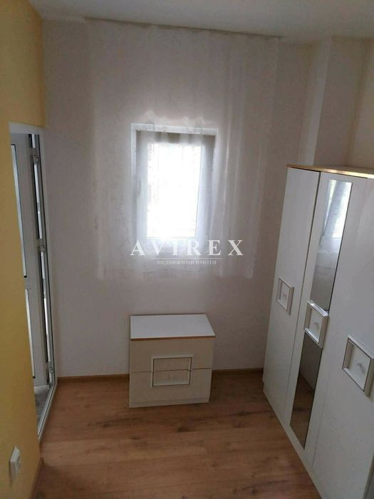 Двустаен апартамент под наем в Тракия до Хепи Джо