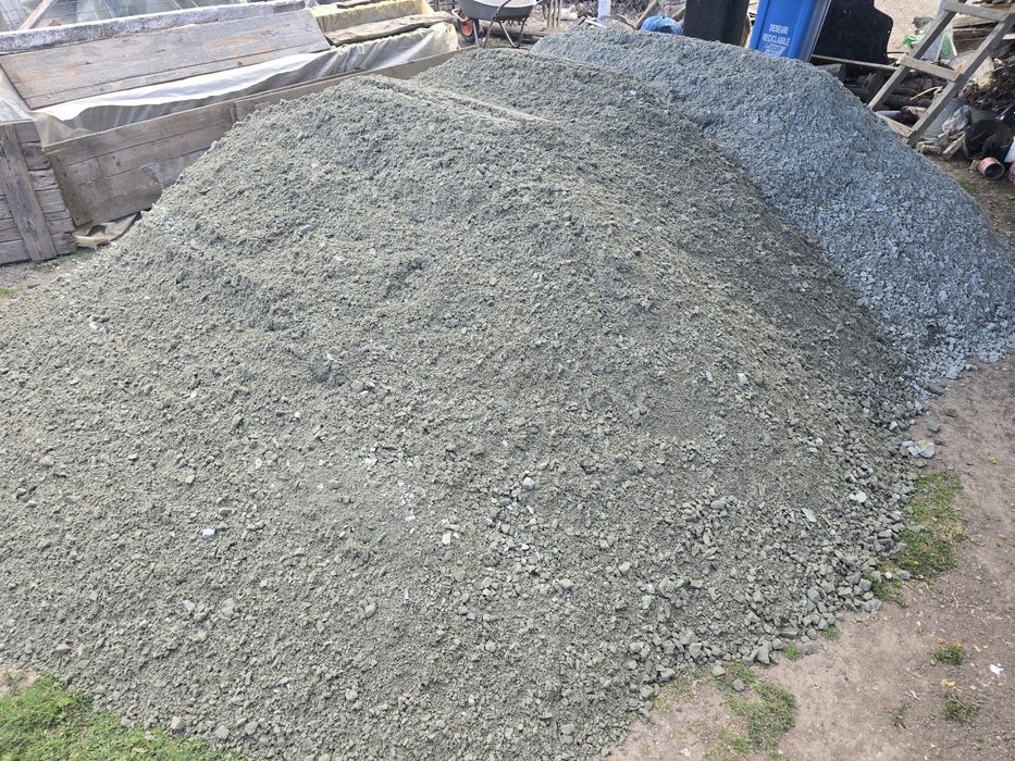 Balastru amestec pentru beton nisip,piatra