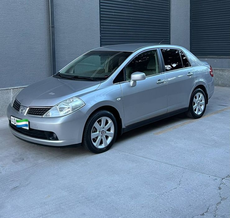 Nissan tiida 2008 avtomat full stalnoy rang