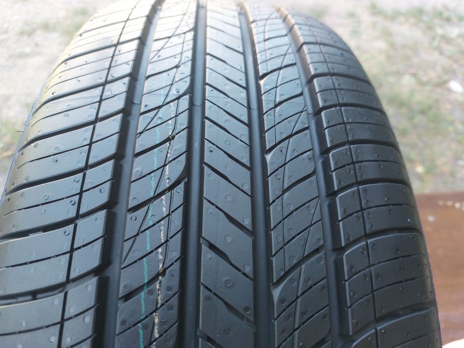 Новые Шины летние 225/55R18