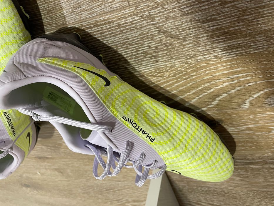 Бутонки - Nike ( номер: 42 ) оригинални