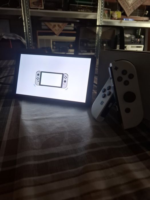 Nintendo Switch Oled+Zelda Botw и Pokemon Sp