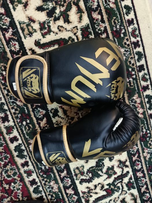 Боксерские перчатки 100000 размер подростков