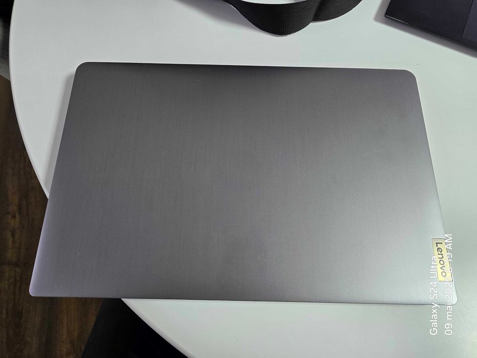 Laptop Lenovo IdeaPad3 - 8GB RAM, 256GB SSD