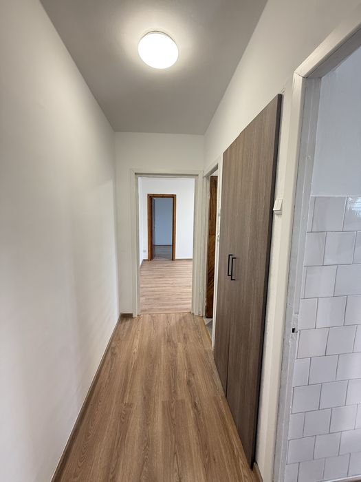 Apartament cu 3 camere , zona centrala