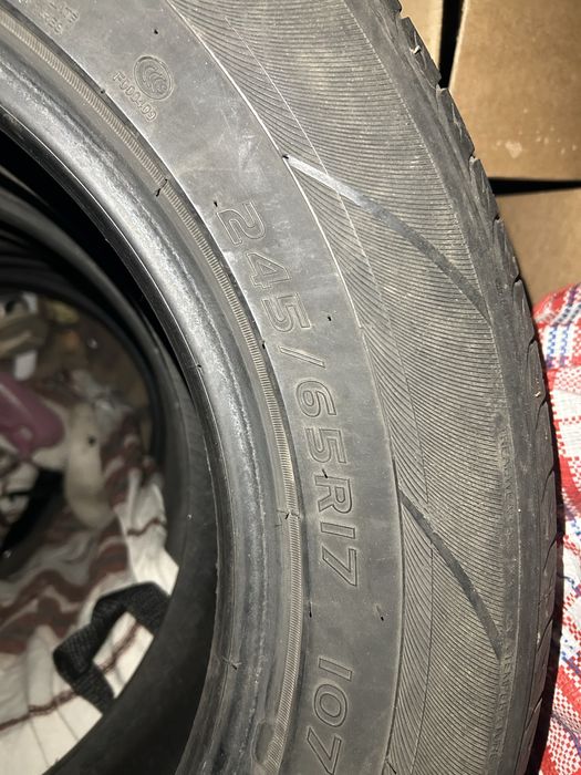 Продам шины для машины