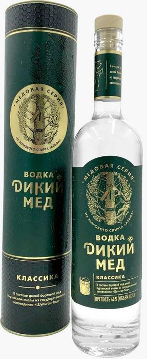 Подарочный вариант водки. Производство Россия. Цена окончательная