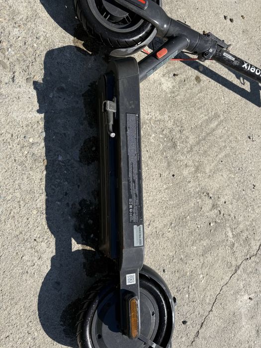 Trotinete electrica xiaomi doar cash 800 lei