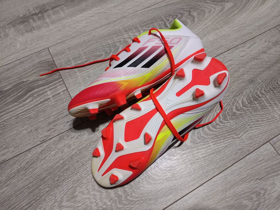 Ghete de fotbal adidas F50 League