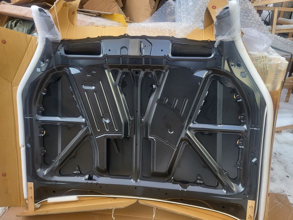 Капот  Toyota  Prado 120