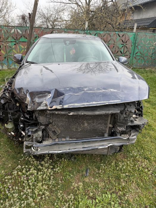 Vand volvo s60 2011 avariat