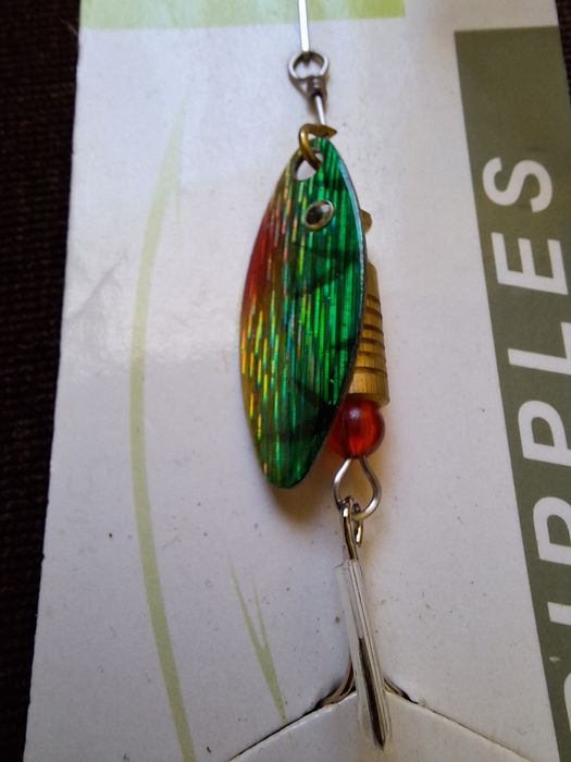 Воблер и блесни за риболов