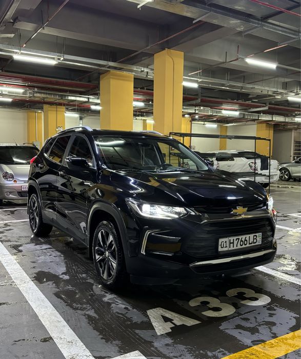 Срочно продается Tracker Premier 2023