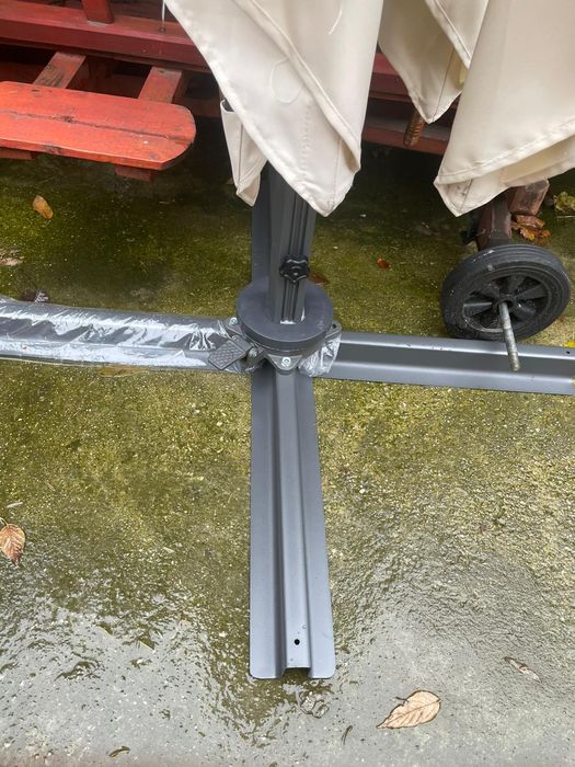 Umbrela terasa 330 cm noua cutie