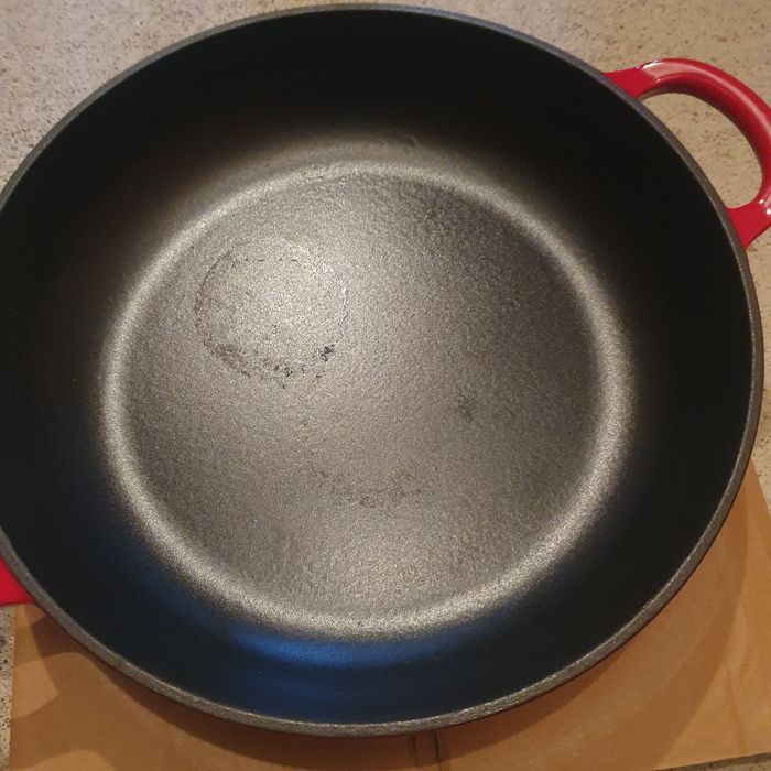 Crarita cu capac din fonta emailata rosie, Uno Casa, 3.5l, 30 cm