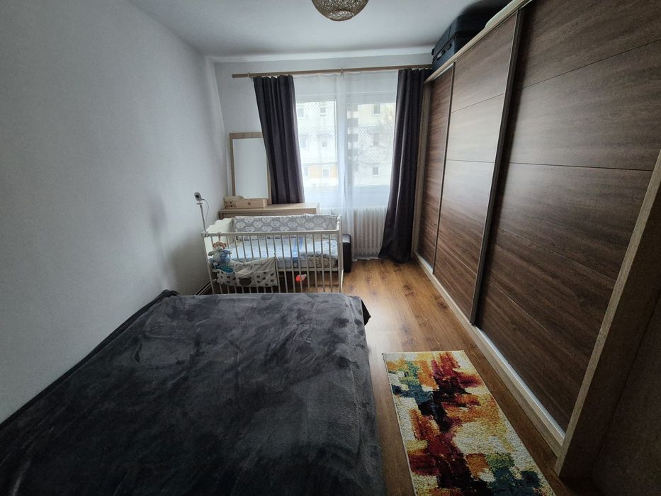 De vânzare apartament cu 3 camere