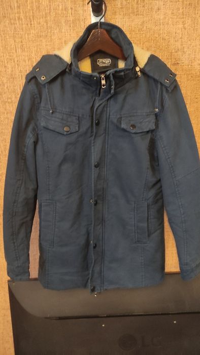 Мужская зимняя куртка.