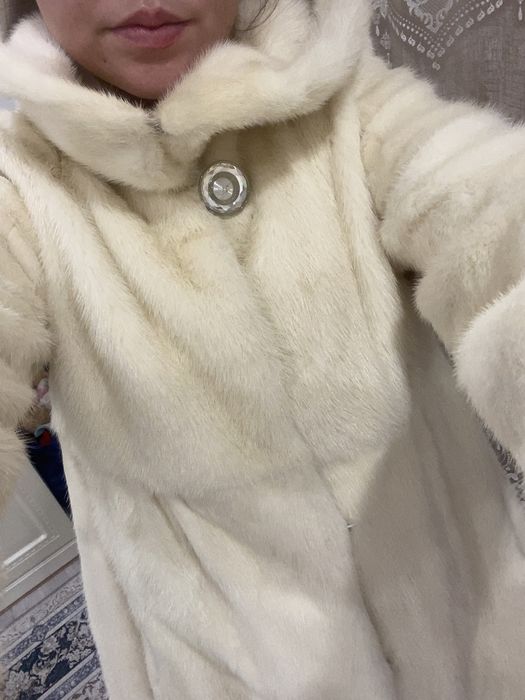 Продам норковую шубу