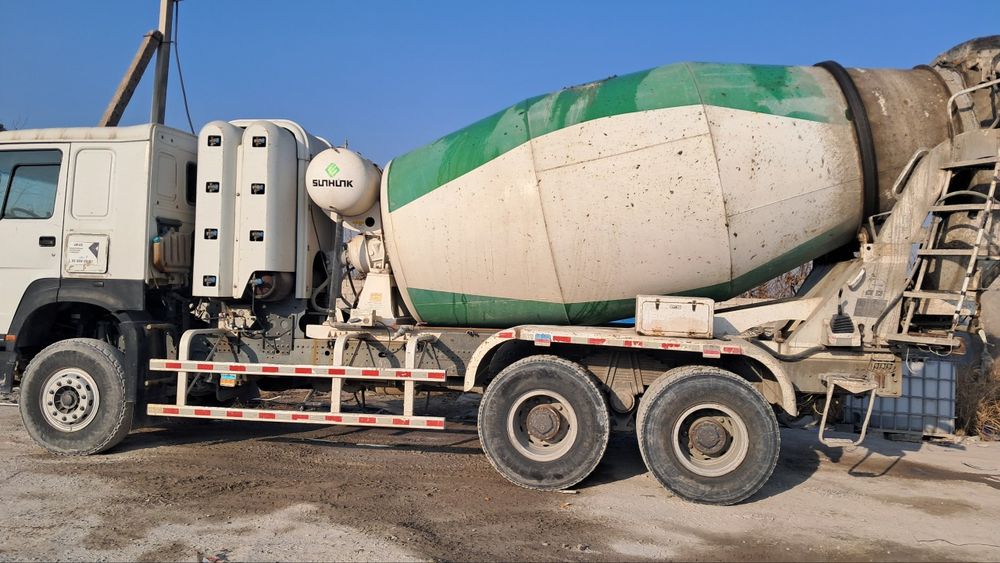 Howo Mikser Sotiladi