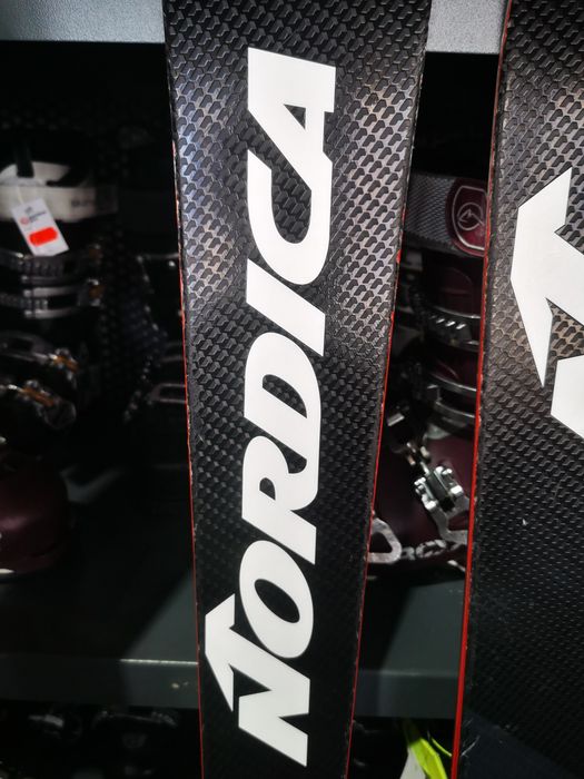 Schiuri ski Nordica Dobermann GSR DC sh 175 cm