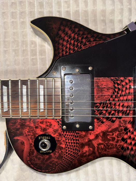 Електрическа китара Jackville Les Paul Style – Custom Snake Design + колан и калъф