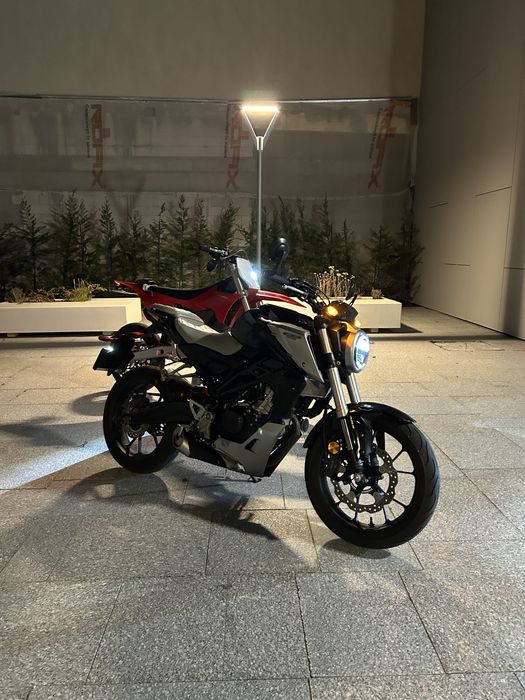 Honda CB125R 2019