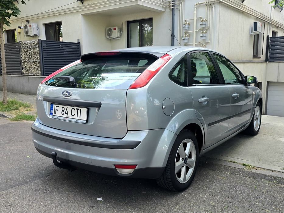 Ford focus 1.6 benzina +gpl