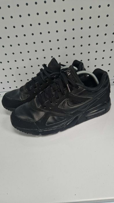 Оригинални мъжки маратонки- Nike Air Max Ivo Itr