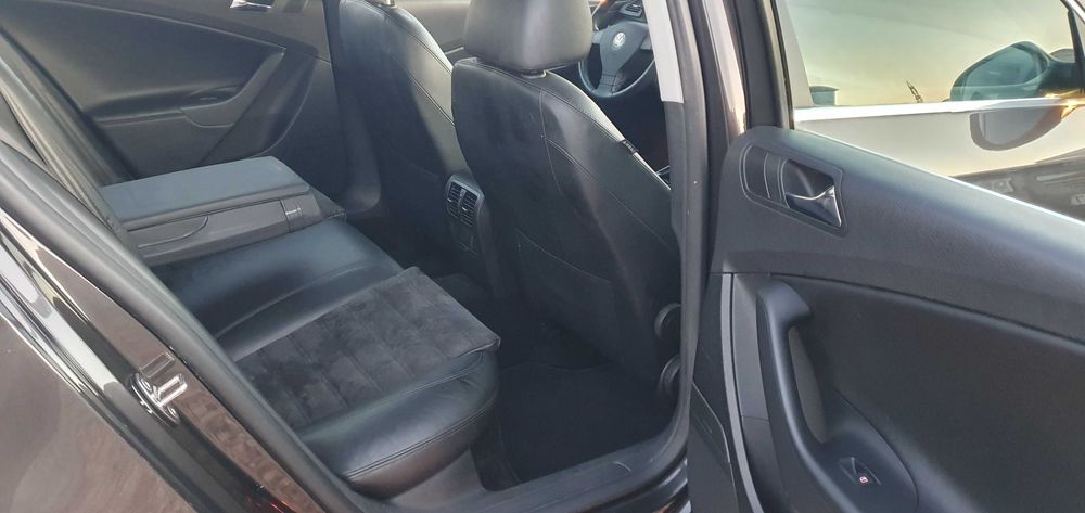 Vw Passat 1.9 TDI -146100 Km Reali ***Piele+ Navigatie***