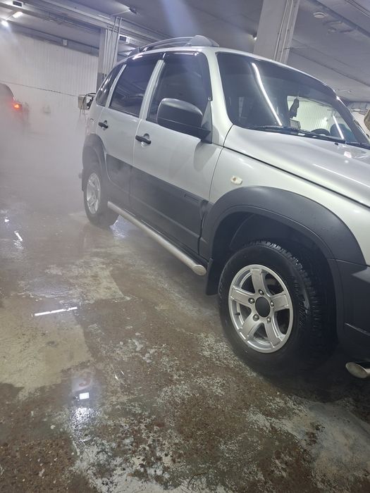 Продам Ниву шевроле