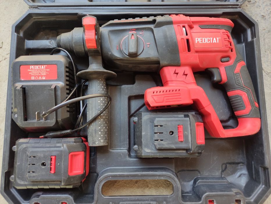 Перфоратор аккумуляторный