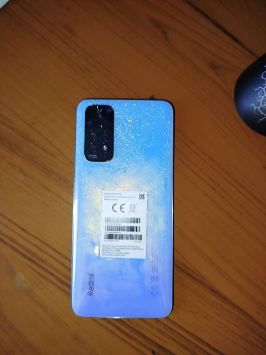 Продам телефон редми 11