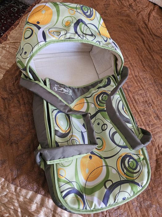 Коляска в очень хорошем состоянии