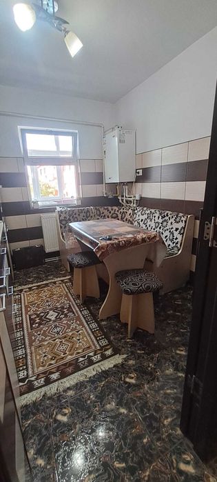 Apartament de închiriat
