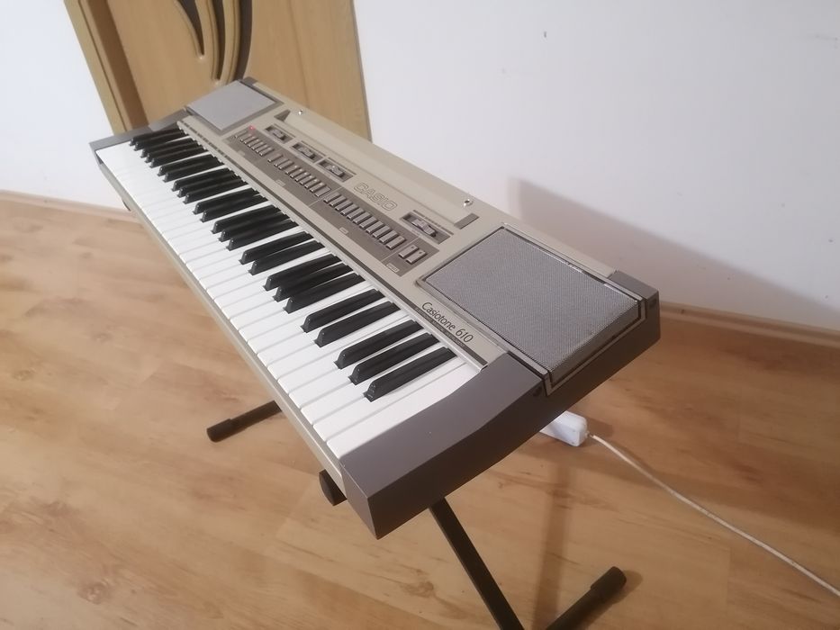 1981 Casiotone 610 CT-610