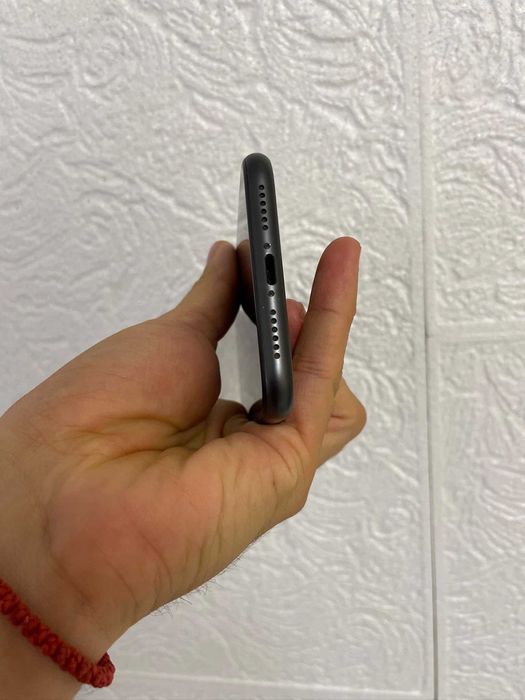 iphone 11 black