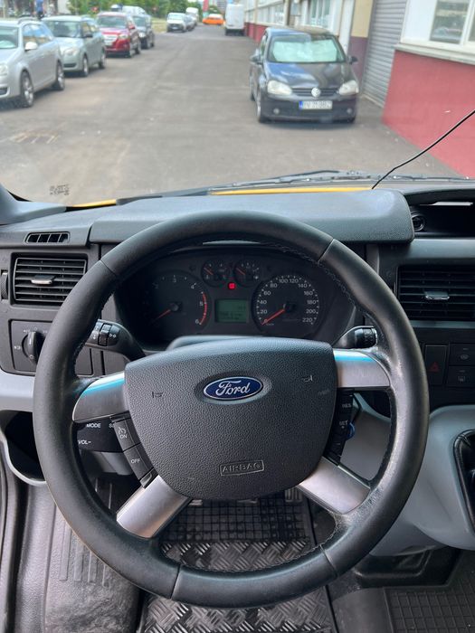 Ford Transit 2012