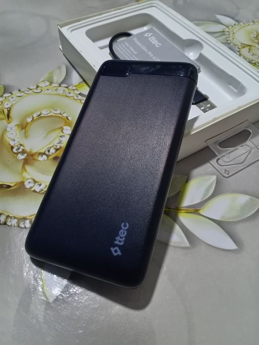 Повербанк (PowerSlim Pro LCD)